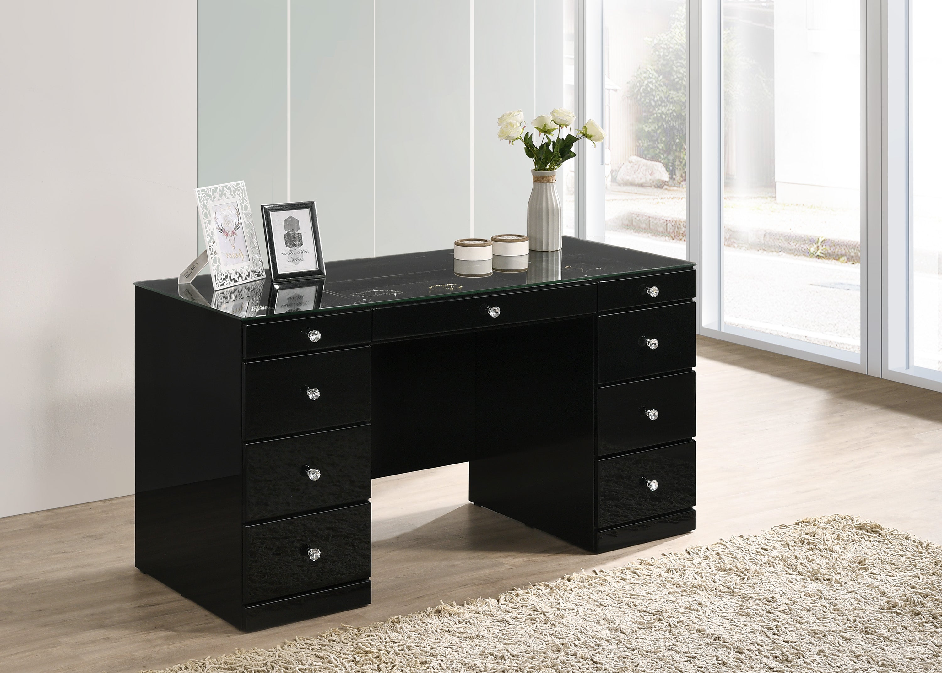 Avery Luxe Vanity Collection Obsidian