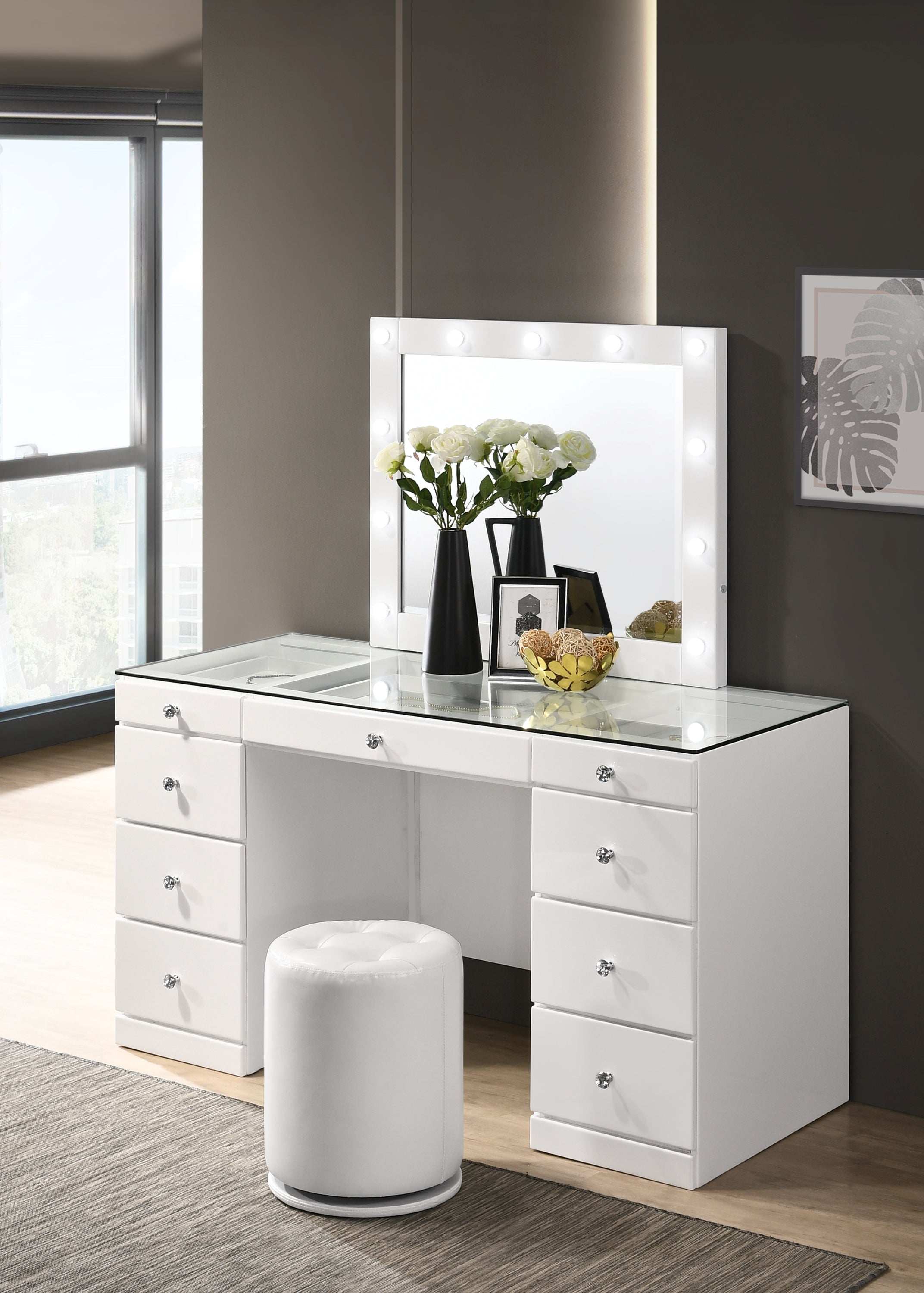 Avery Luxe Vanity Collection High-gloss White